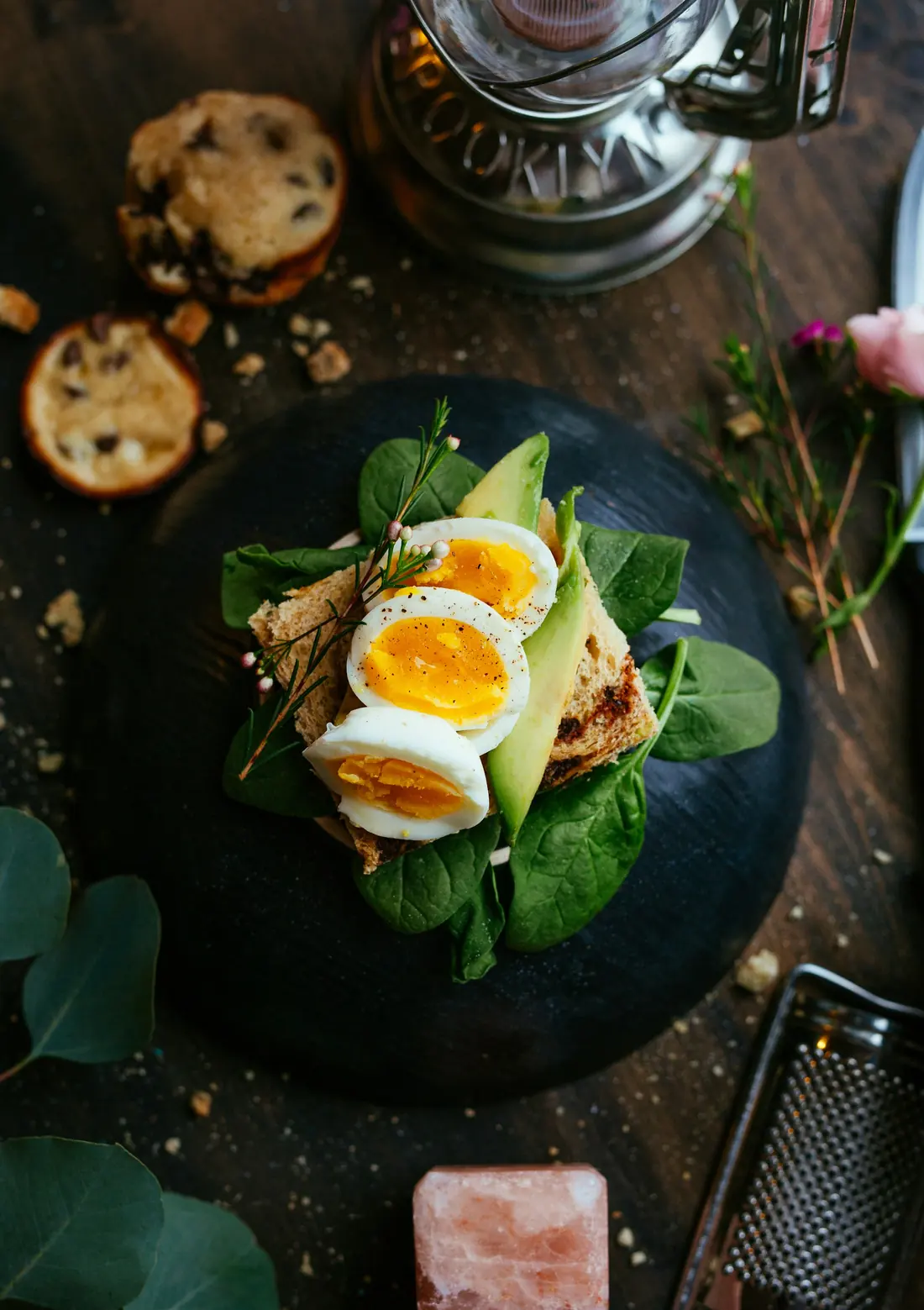 Jammy egg & smashed avocado boxes